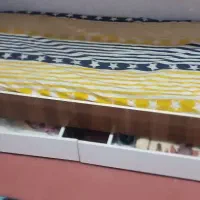 تخت|تخت و سرویس خواب|شاهین‌شهر, مسکن مهر|دیوار