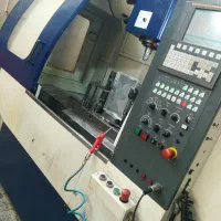 کارگر ساده وسط کاری cnc و منتاژ کاری