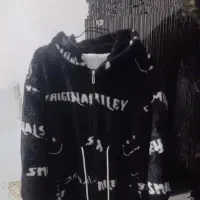 کت.|لباس|سقز, |دیوار