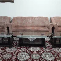 جلومبلی ومیزعسلی|مبلمان خانگی و میز عسلی|میانه, |دیوار