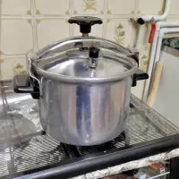 زودپز ۸ لیتری