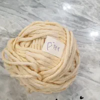 تعدادی نخ مکرومه ۳ میل