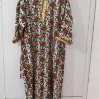 چندتاساحلی از مغازه مونده ب قیمت  پایین|لباس|بهارستان, |دیوار