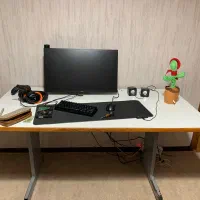 فروش میز مناسب خیاطی و کامپیوتر