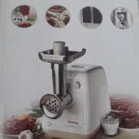 چرخ گوشت ۱۵۰۰ تفال