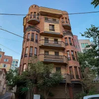 فروش آپارتمان ۱۱۰ متری ۲ خوابه در لاله