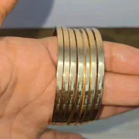 النگو آینه‌ای ۲۰۰ بالای تابلو