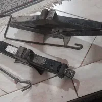 ۲ عددجک همراه با اچار