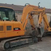 اجاره مینی بیل و بیل میکانیکی با پیکور