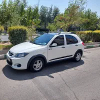 کوییک R دنده ای، بدون رنگ