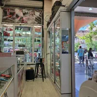 فروشنده آرایشی