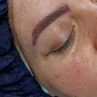 فیبروز ابرو و شیدینگ لب تخفیف فقط تا نیمه شعبان