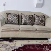 فروش دو دست مبل ۷نفره فوری