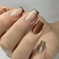 جشنواره کاشت  ناخن و مژه حرفه ای با آموزش|خدمات آرایشگری و زیبایی|محمدشهر, محمدشهر|دیوار