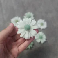 شمع و نماد سال و تخم مرغ فانتزی و صابون