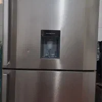 لوازم برقی آشپزخانه و مبلمان و کنسول سالم در حد نو