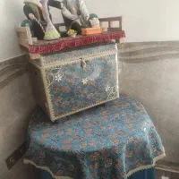 صندوقچه با میز و ماکت