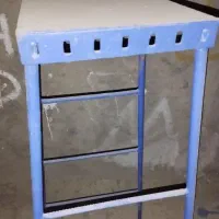 چهارپایه آهنی ، لوله آب|صندلی و نیمکت|قم, دروازه ری|دیوار