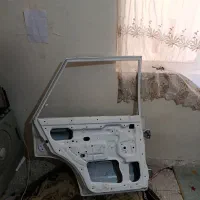 در پراید ۱۳۱ عقب سمت راننده