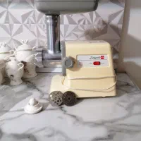 چرخ گوشت زودپز چای ساز رنده خوردکن دستی|سایر لوازم برقی|ری, شهادت|دیوار