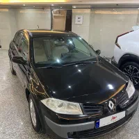 رنو مگان۲۰۰۰