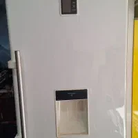 یخچال اسنوا دارای آبسردکن