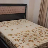 تخت خواب دو نفره و دراور