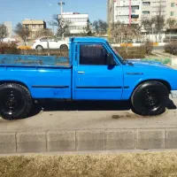 یک دستگاه وانت نیسان