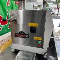 چرخ گوشت سالم الکترو کار طرح امگا سایز ۳۲|فروشگاه و مغازه|کرج, فاز ۴ مهرشهر|دیوار