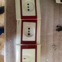 پریز برق و هالوژن