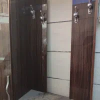 چند عدد لوازم خانگی و گاو صندوق