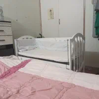 تخت و گهواره کنار مادر|تخت و صندلی بچه|لار, |دیوار