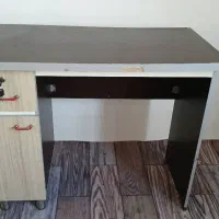 میز کامپیوتر ومطالعه