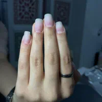 کاشت ناخن ترمیم ناخن|خدمات آرایشگری و زیبایی|مشکیندشت, |دیوار