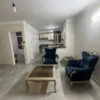 تاجری ۵۰ متر با آسانسور