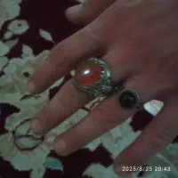 انگشتر دست دلبر قدیمی|کلکسیون اشیاء عتیقه|فلاورجان, |دیوار