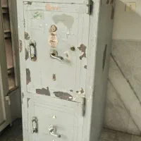 گاوصندوق ۷۵۰ کیلویی قدیمی