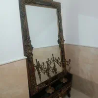 آینه قدی با شمعدون و میز عسلی