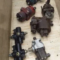 بغل گیربکس ماک و پمپ هیدرولیک ترک|قطعات یدکی و لوازم جانبی|رشت, رشتیان|دیوار