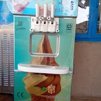 دستگاه بستنی قیفی