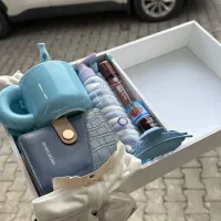 روز مادر باکس و گل|گل مصنوعی|ماکو, |دیوار