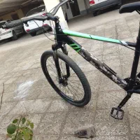 دوچرخه|دوچرخه، اسکیت، اسکوتر|صائین قلعه, |دیوار