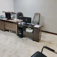 منشی دفتری خانم