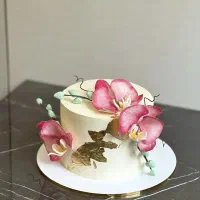 کیک خانگی با بهترین کیفیت و مناسبترین قیمت