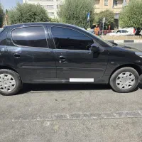 ۲۰۷ فلز ۴۰۲ دنده|خودرو سواری و وانت|شیراز, ارم|دیوار