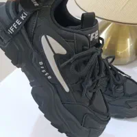 کتونی بچگانه