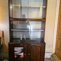 ویترین چوبی