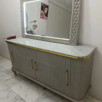 دو عدد آینه وکنسول