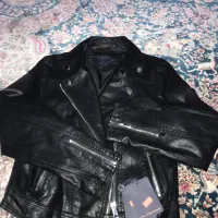 کت چرم|لباس|شیراز, عفیف‌آباد|دیوار