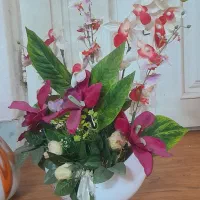 گلدان با گل|گل مصنوعی|لنگرود, |دیوار